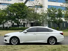 2022 Honda Accord 260TURBO Luxury, белый — фото 4