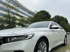 2022 Honda Accord 260TURBO Luxury, белый — фото 13