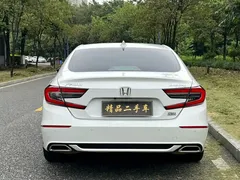 2022 Honda Accord 260TURBO Luxury, белый — фото 15