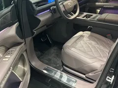 2026 Nio ES8 6-seat Executive Luxury, чёрный — фото 3