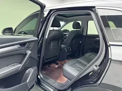 2021 Audi Q5L 40 TFSI Luxury Sport, чёрный — фото 6