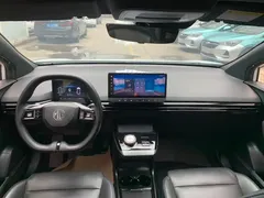 2023 MG MG4 EV 425km Executive, белый — фото 5