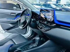 2023 Toyota C-HR 2.0L, белый — фото 7