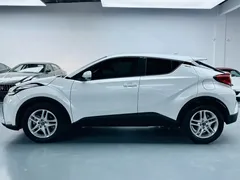 2023 Toyota C-HR 2.0L, белый — фото 12