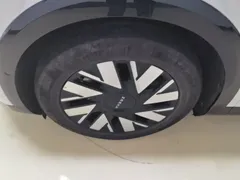 2025 Zeekr Mix Long Range ADAS — фото 23
