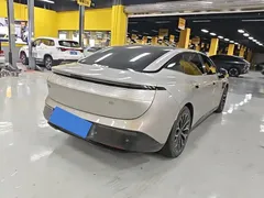 2024 Zeekr 007 RWD Smart Driving 100kWh — фото 3
