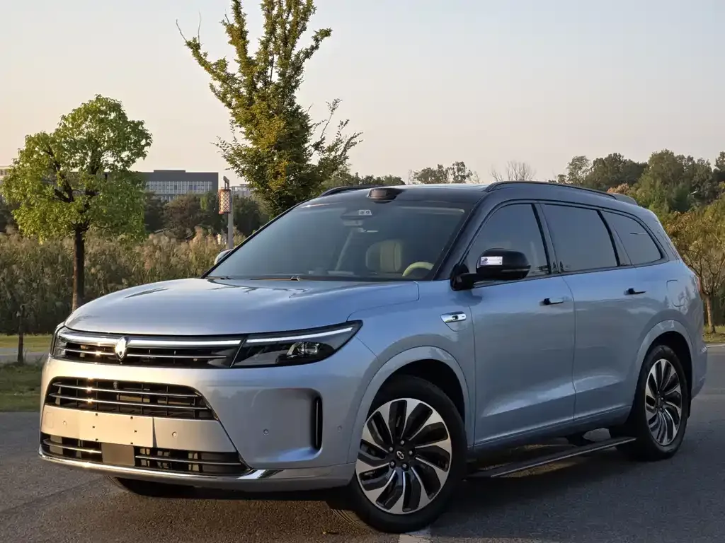 2024 Aito M7 1.5T Smart Driving 4WD Max 5-seat