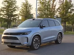 2024 Aito M7 1.5T Smart Driving 4WD Max 5-seat, синий — фото 2