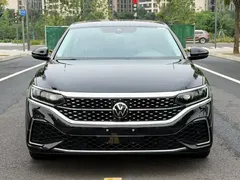 2022 Volkswagen Passat 330TSI Luxury, чёрный — фото 2