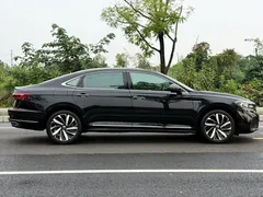 2022 Volkswagen Passat 330TSI Luxury, чёрный — фото 7