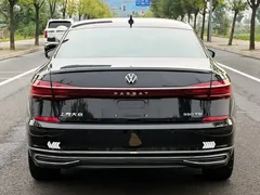2022 Volkswagen Passat 330TSI Luxury, чёрный — фото 8