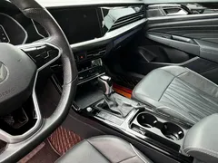 2022 Volkswagen Passat 330TSI Luxury, чёрный — фото 10