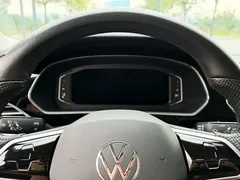2022 Volkswagen Passat 330TSI Luxury, чёрный — фото 15