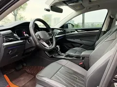 2022 Volkswagen Passat 330TSI Luxury, чёрный — фото 16