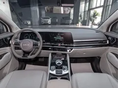 2023 Kia Sportage 1.5T 2WD Premium, белый — фото 15