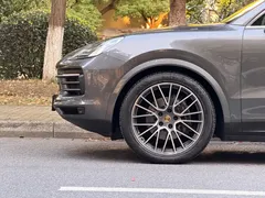 2022 Porsche Cayenne 3.0T — фото 26