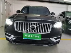 2022 Volvo XC90 B5 Luxury 5-seat, чёрный — фото 3