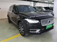 2022 Volvo XC90 B5 Luxury 5-seat, чёрный — фото 4