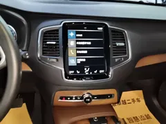 2022 Volvo XC90 B5 Luxury 5-seat, чёрный — фото 13