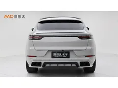 2022 Porsche Cayenne Coupe 3.0T Platinum — фото 4
