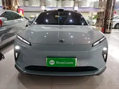 2024 Nio ET5 75kWh EV, синий — фото 3