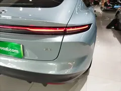 2024 Nio ET5 75kWh EV, синий — фото 8