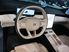 2024 Nio ET5 75kWh EV, синий — фото 10