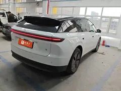 2025 Li Auto i6 2WD Standard, белый — фото 2