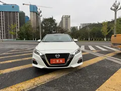 2021 Nissan Teana 2.0L XL Comfort, белый — фото 2