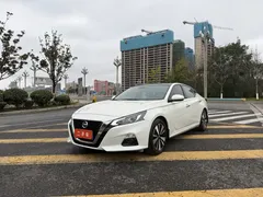 2021 Nissan Teana 2.0L XL Comfort, белый — фото 3