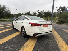 2021 Nissan Teana 2.0L XL Comfort, белый — фото 7
