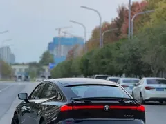 2022 Changan UNI-V 1.5T Sport, чёрный — фото 9