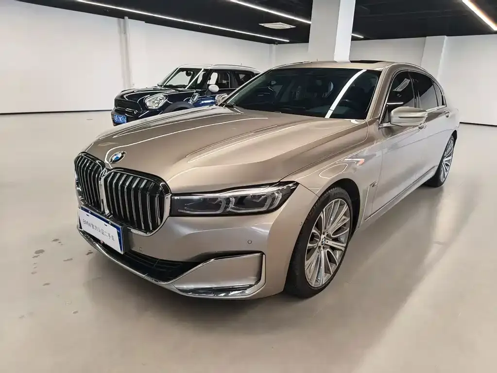 2021 BMW 7 Series 740Li Leading Luxury Package