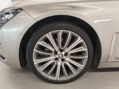 2021 BMW 7 Series 740Li Leading Luxury Package — фото 10