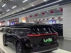 2023 Nio ES6 75kWh, чёрный — фото 11