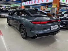 2025 BYD Han L DM-i PHEV 200km Lidar Flagship, зелёный — фото 4