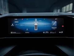 2023 Geely Atlas COOL 1.5TD Smart, зелёный — фото 3