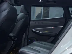 2023 Geely Atlas COOL 1.5TD Smart, зелёный — фото 12