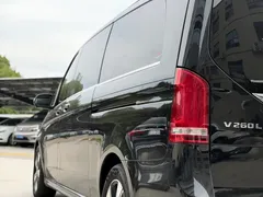 2020 Mercedes-Benz V-Class V 260 L Long Wheelbase Luxury, чёрный — фото 20