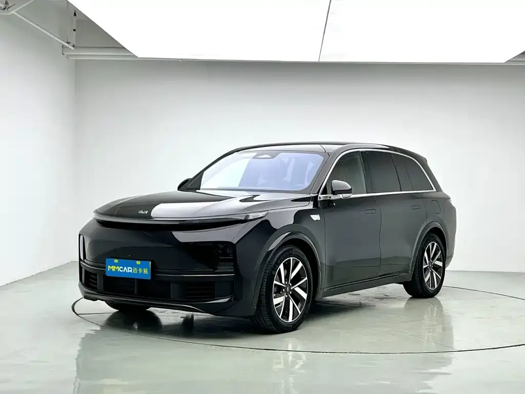 2023 Li Auto L8