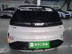 2023 Zeekr X RWD ME 5-seat, белый — фото 6