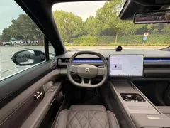 2026 Nio ES8 6-seat Executive Signature, белый — фото 11