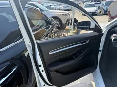 2023 Geely Emgrand 4th Gen Champion 1.5L CVT Premium, белый — фото 4