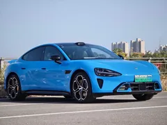 2026 Xiaomi SU7 RWD Standard, синий — фото 2