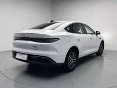 2025 BYD Seal 05 PHEV 120KM Smart Driving Flagship, белый — фото 10