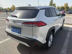 2022 Toyota Corolla Cross 2.0L Elite, белый — фото 4