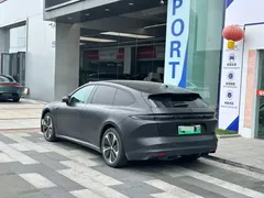 2024 Nio ET5T 75kWh Touring, чёрный — фото 4
