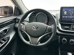 2021 Toyota Yaris L Zhixuan X 1.5L CVT Luxury, белый — фото 21
