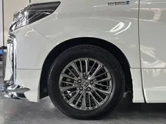 2021 Toyota Alphard Hybrid 2.5L Premium, белый — фото 16