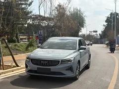 2022 Geely Emgrand 4th Gen 1.5L CVT Premium — фото 1